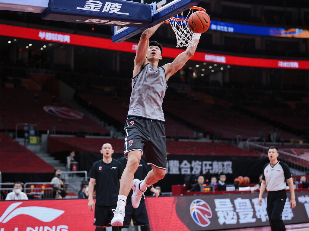 赛初期就陷 赛初期就陷